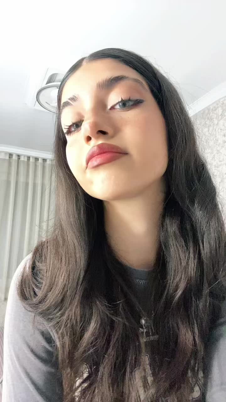 @avaaawoo