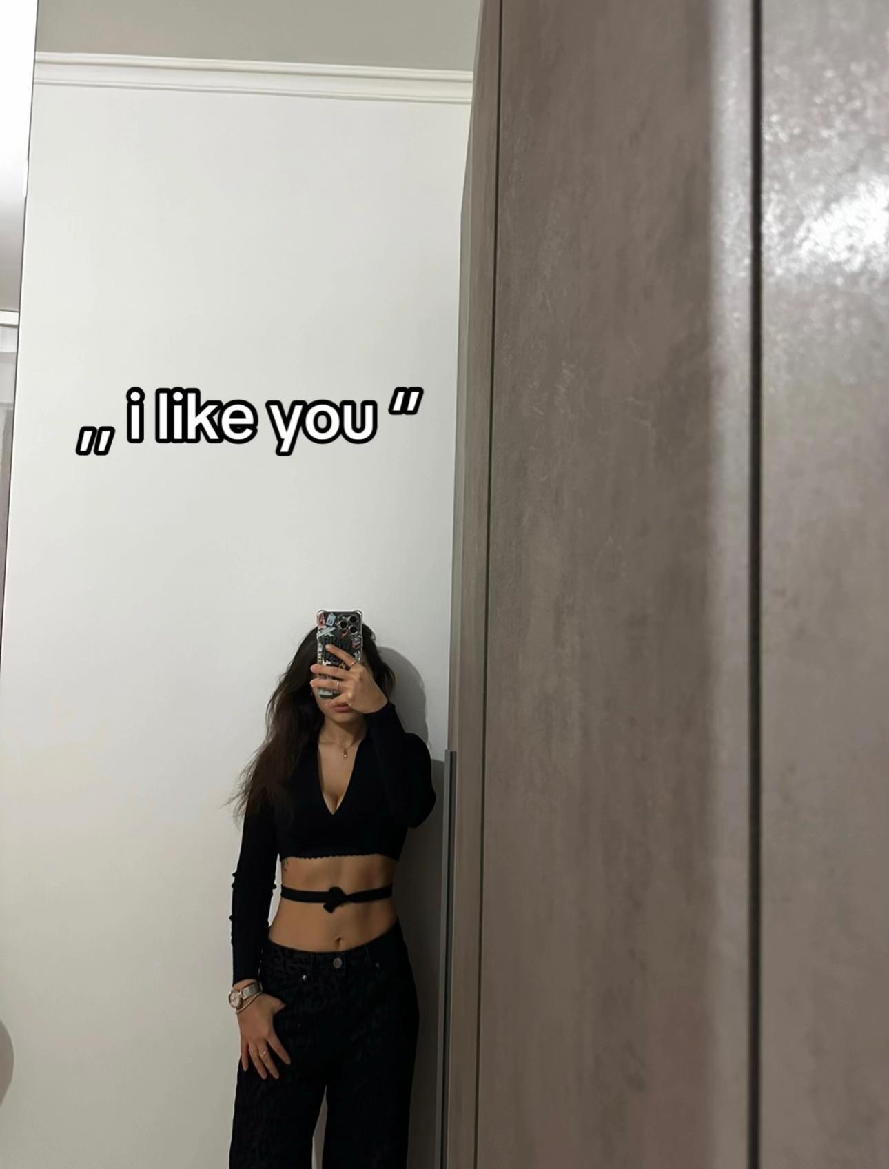 @_claudiett