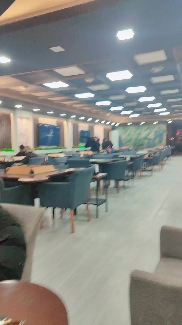 @𝐀𝐥𝐢 𝐊𝐚𝐳𝐚𝐧 ♛