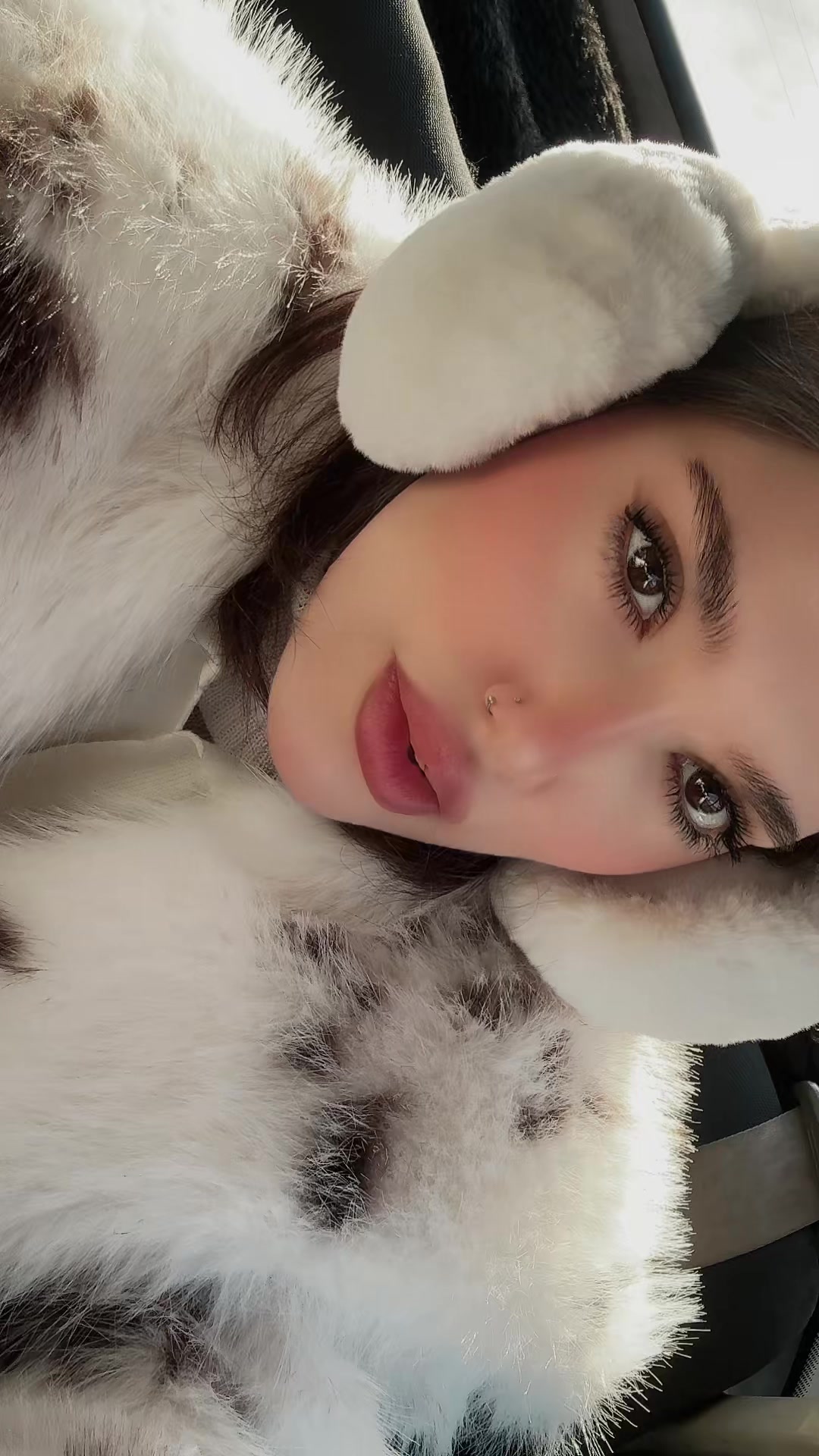 @KIYANA