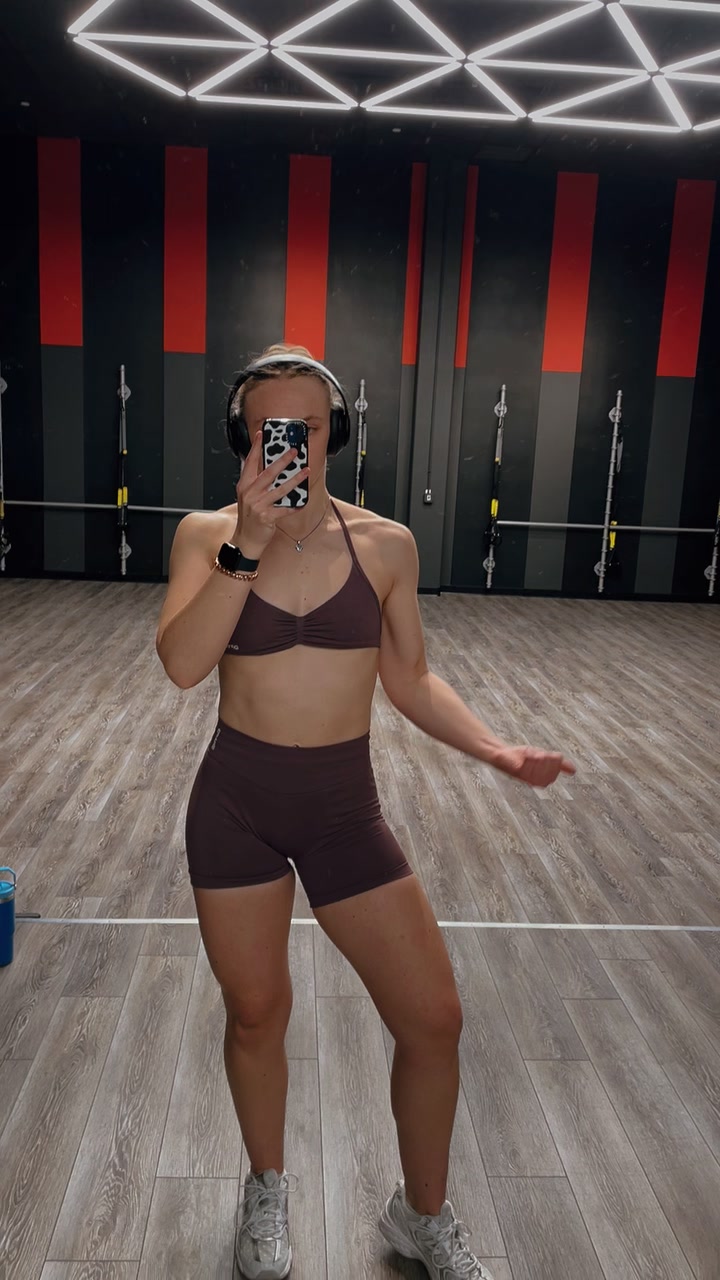 @jenna pow!