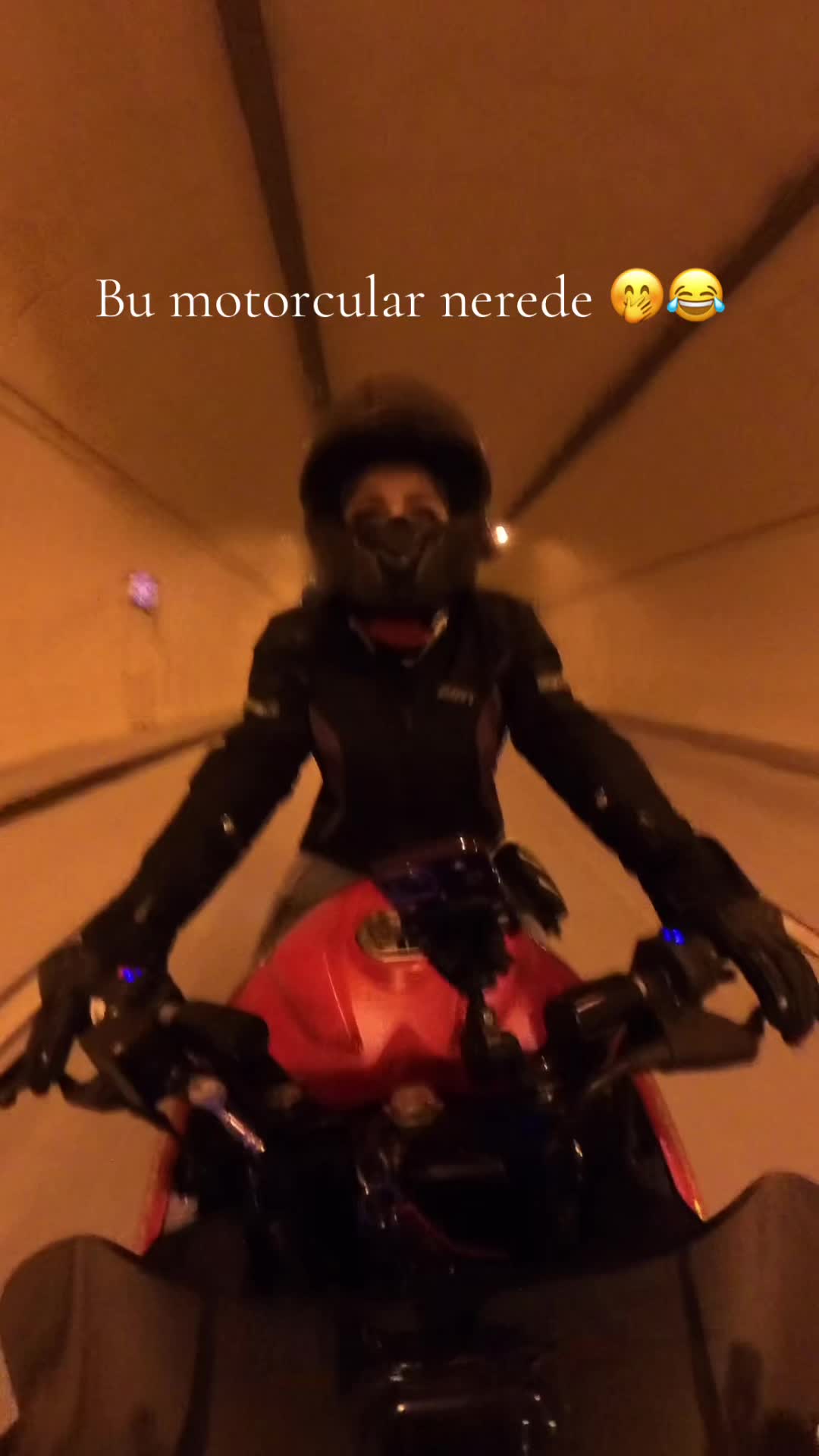 @blaackwomen34