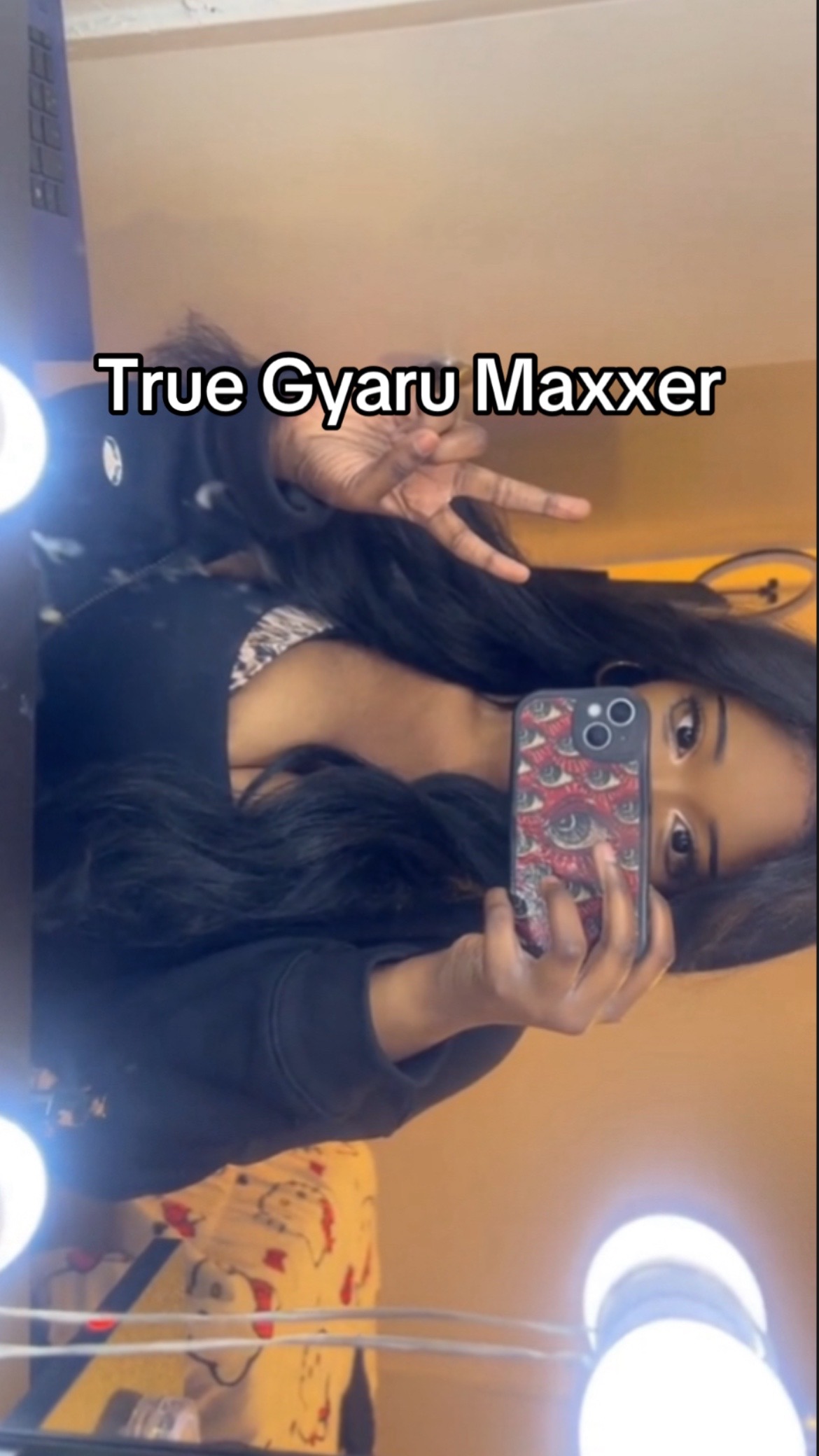 @Your_mom_mayaa