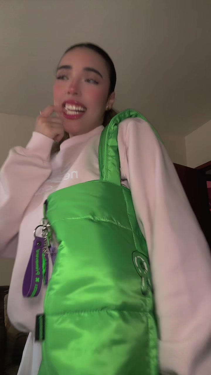 @Isagutt