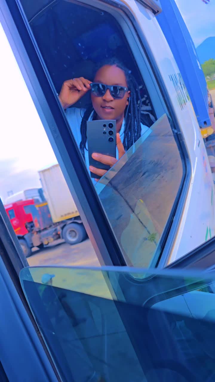 @Rockinstar91🇰🇪🇺🇬🇹🇿🇪🇺