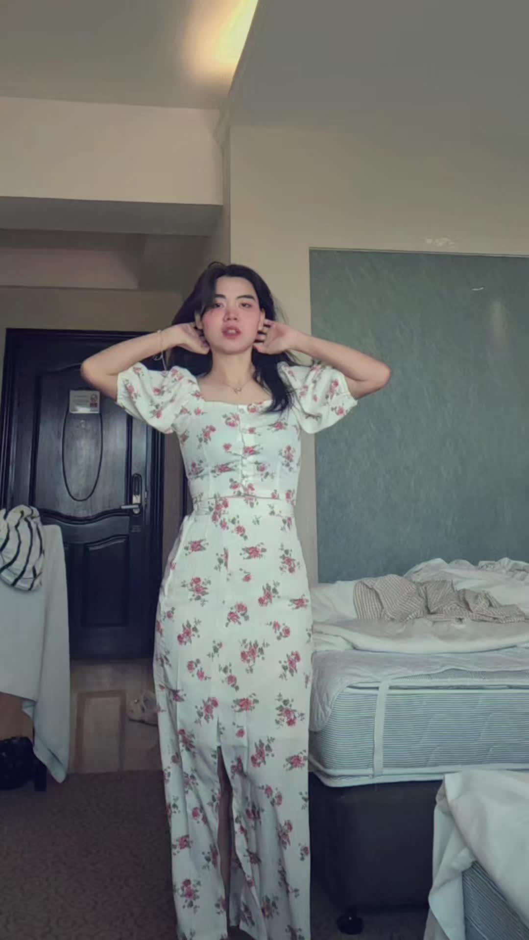 @✨