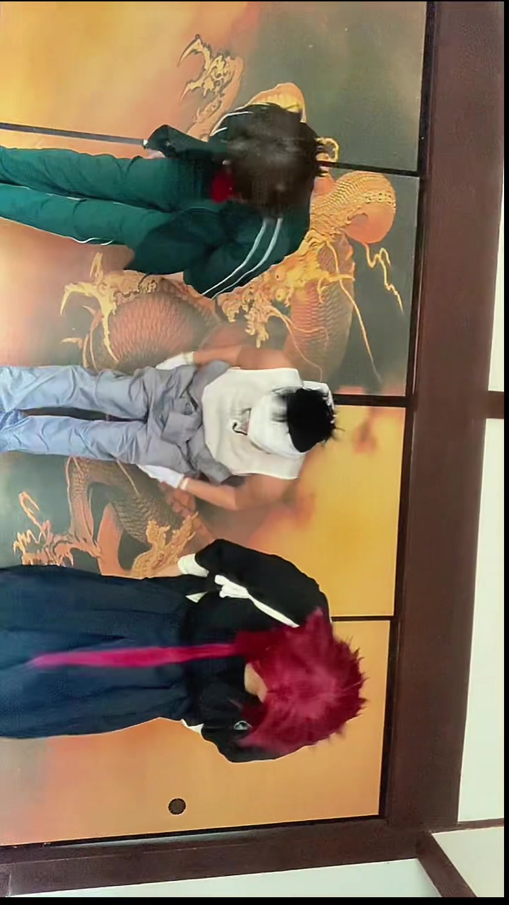 @ハイフン