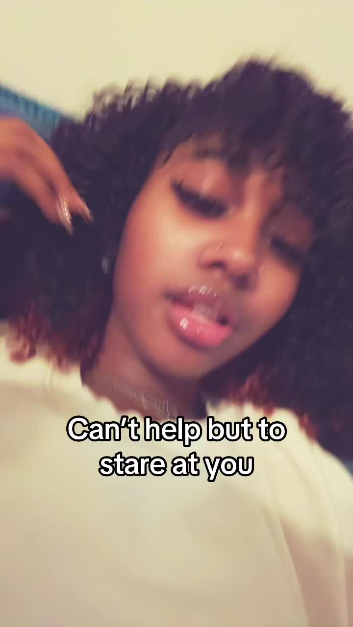 @Yours 🤍