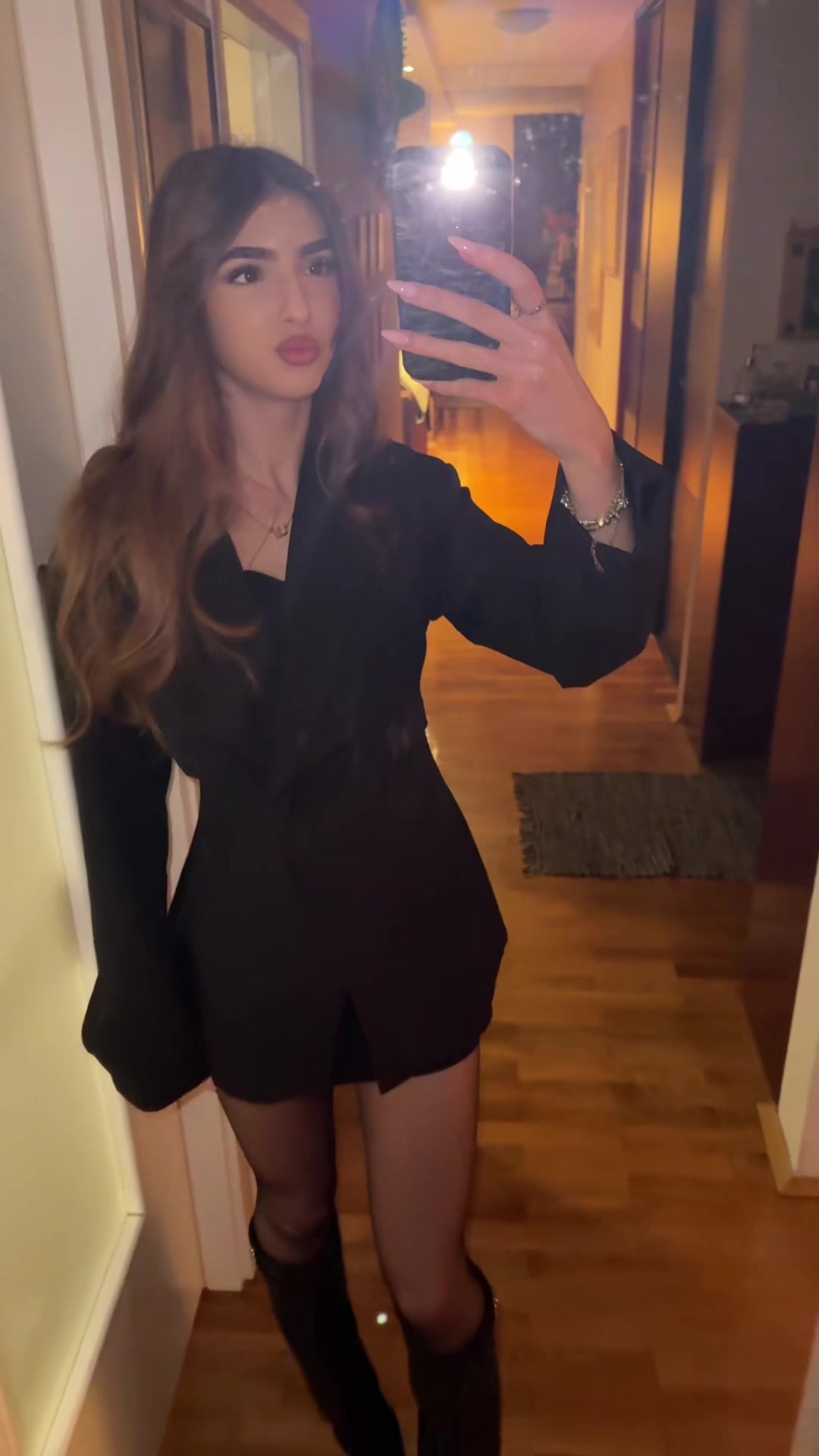 @lanamirkovic