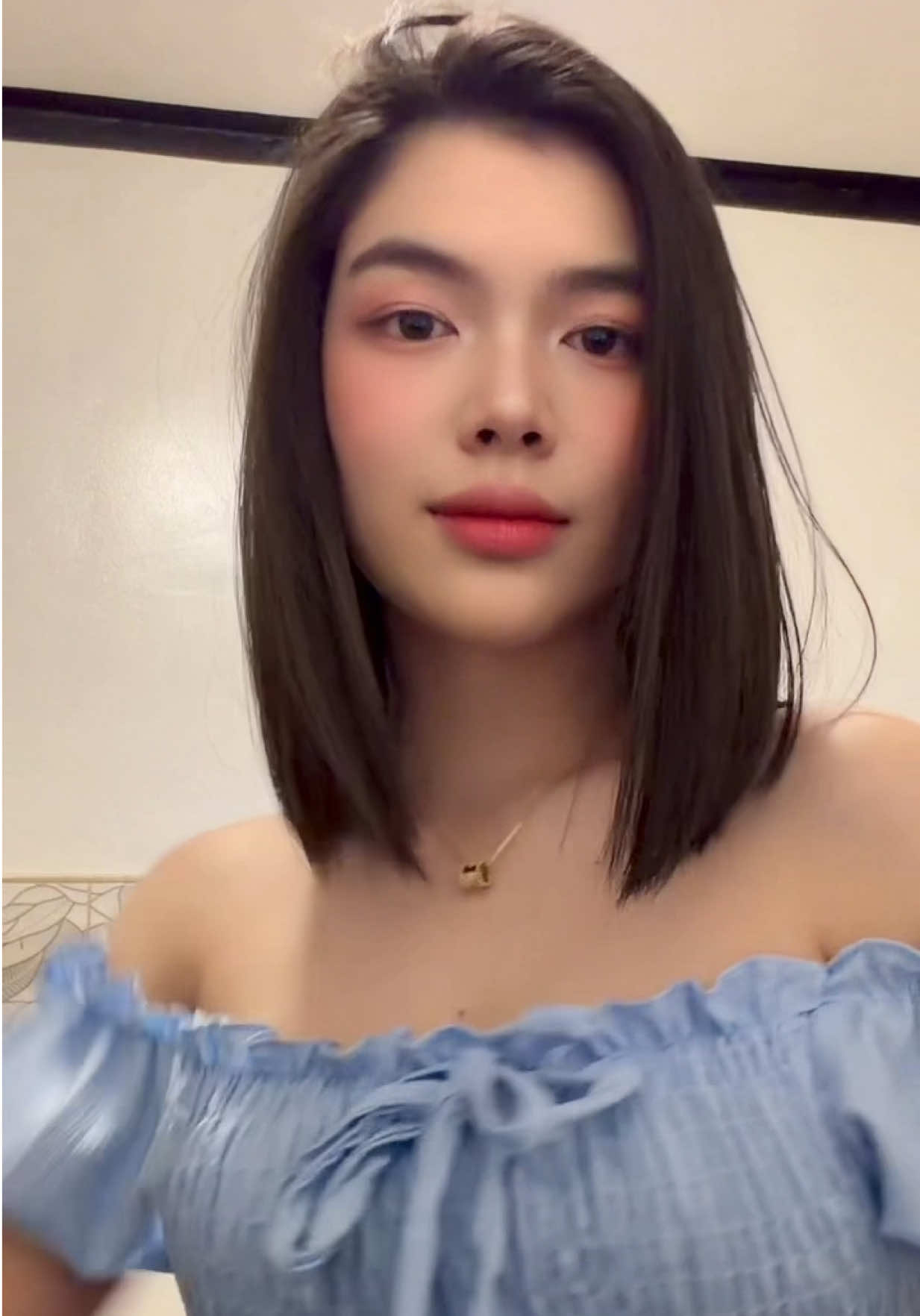 @Elle
