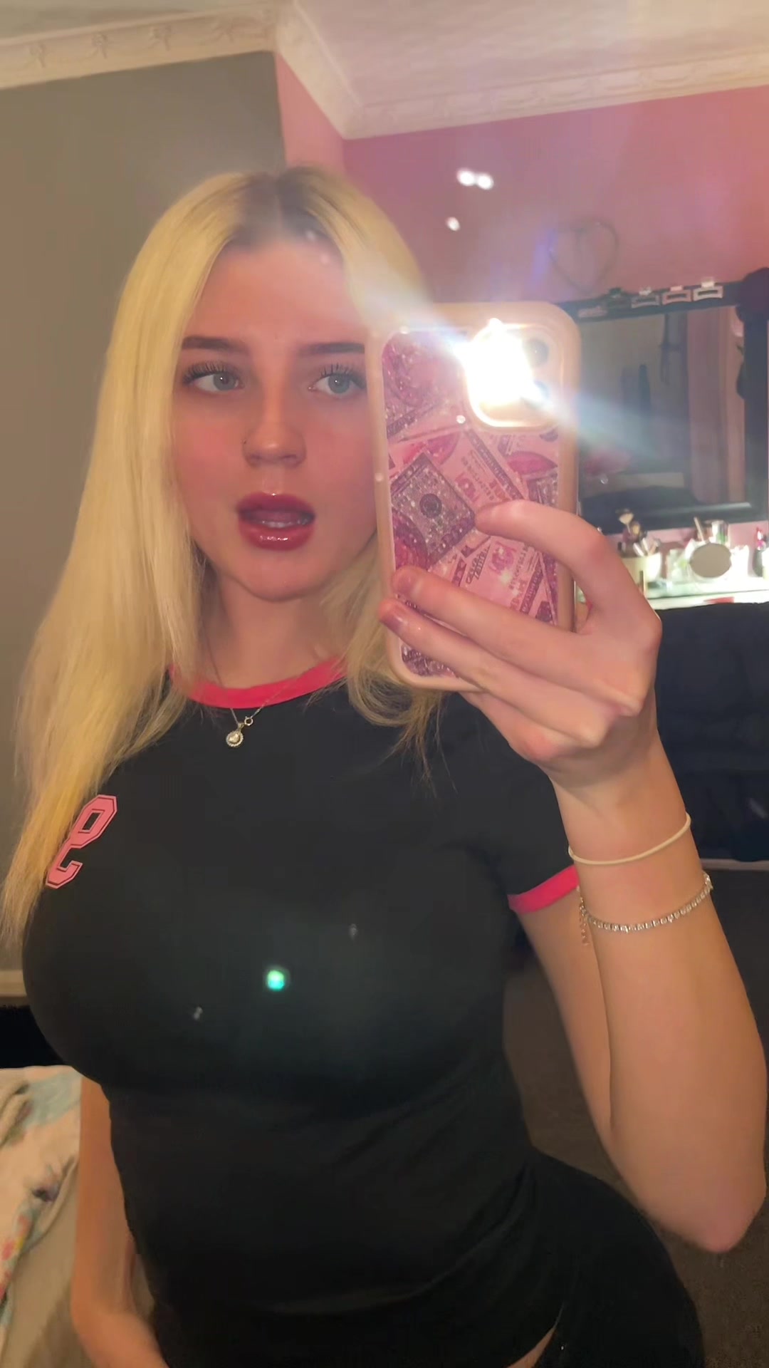@💋 𝓵 💋