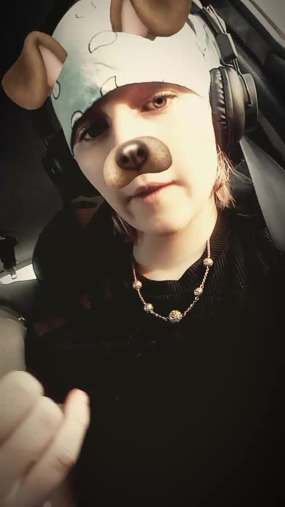 @~&Eacute;lo&iuml;se~