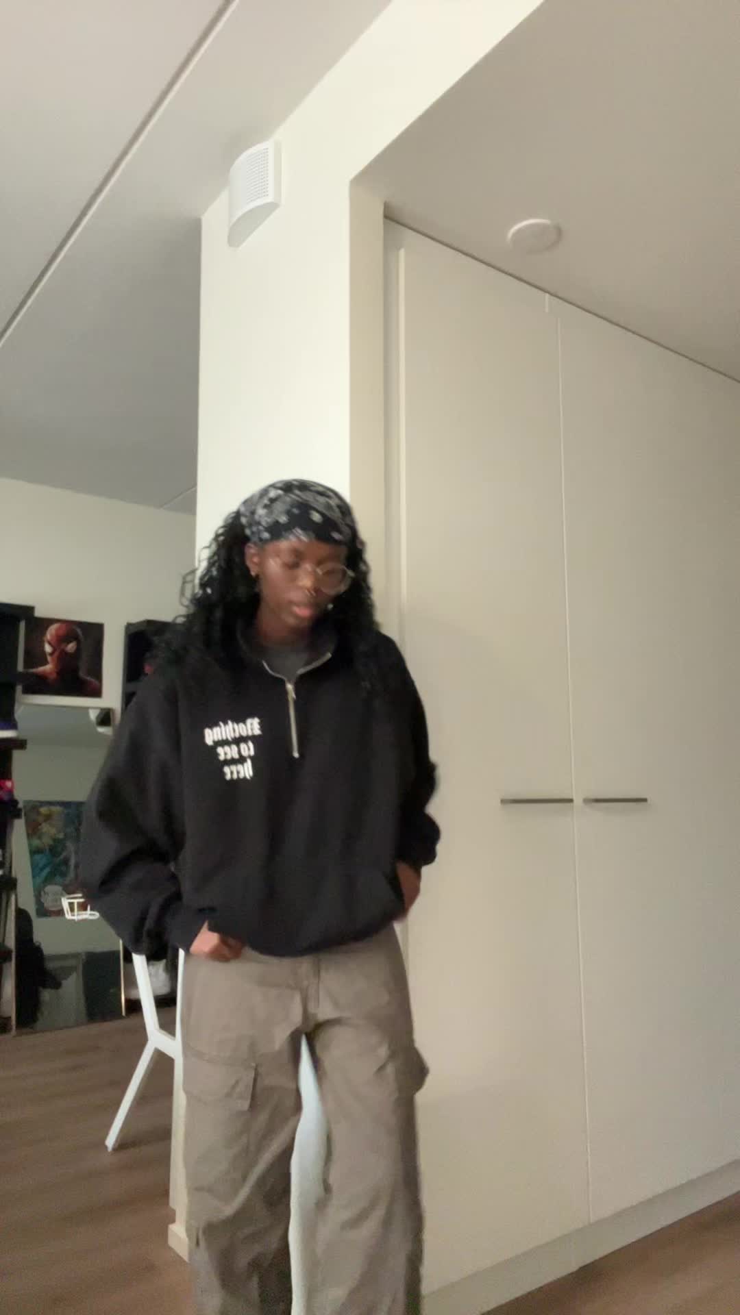 @Kiki