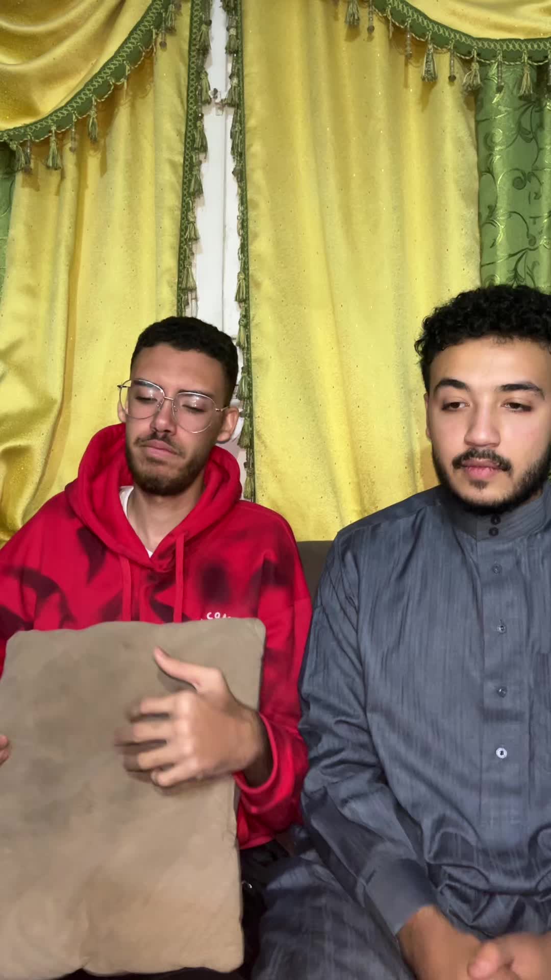 @Eyo👑