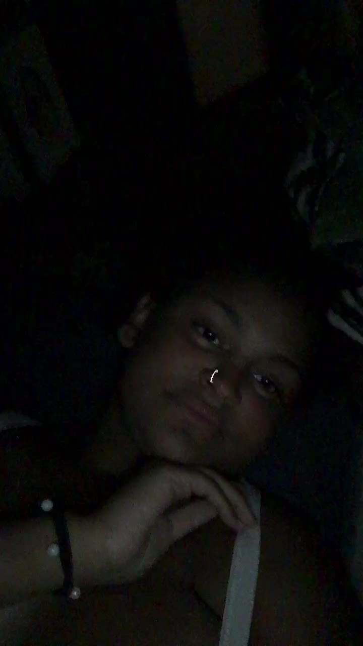 @Preta Rara