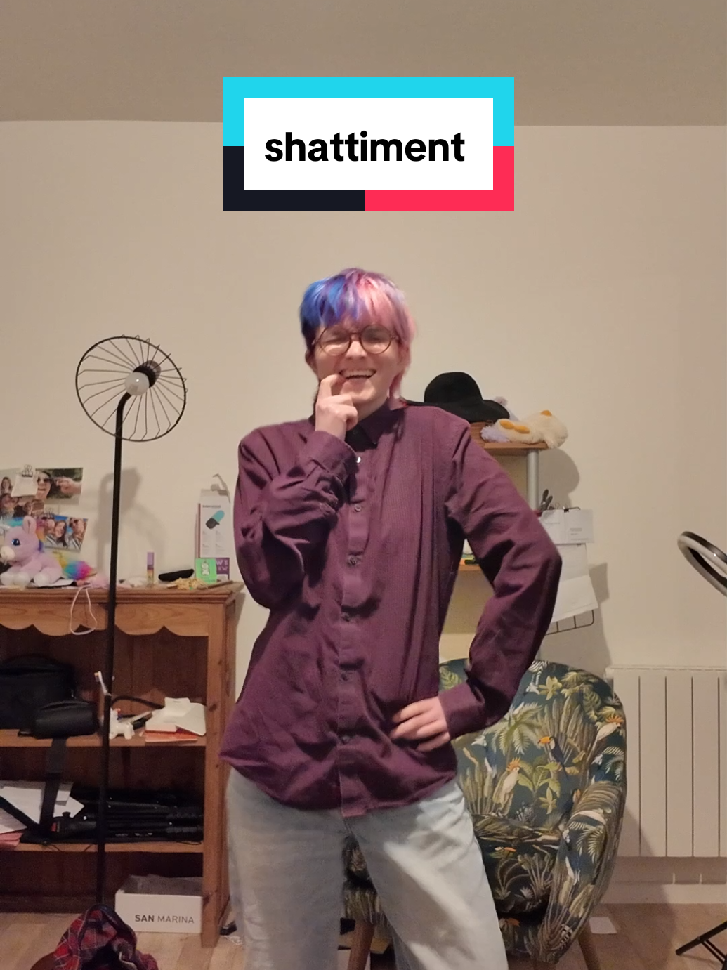 @Charlie (il/elle)