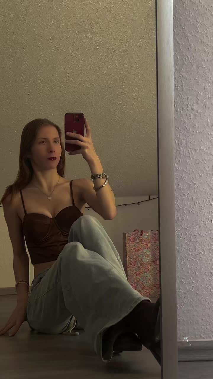 @larispicy