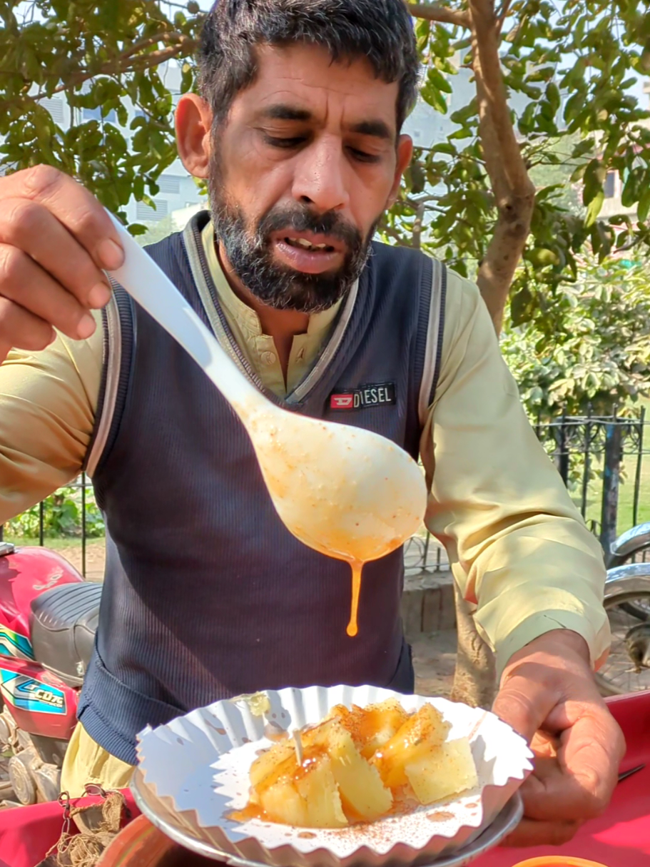 @Street Food Qasim