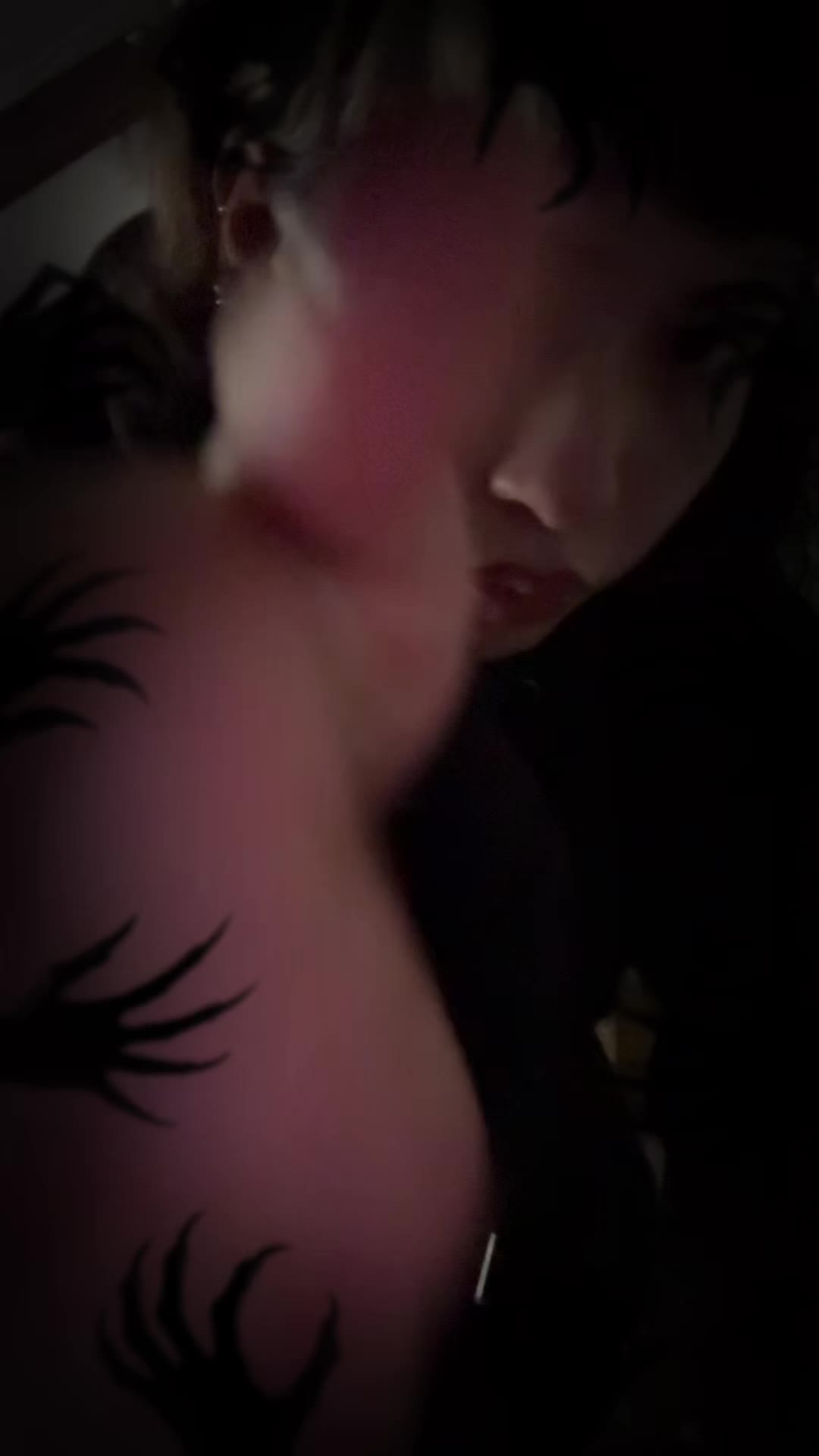 @🦇🐞🩰