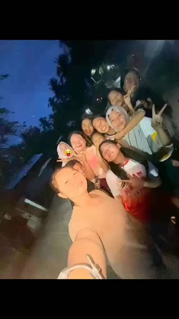 @Madamhaya💗