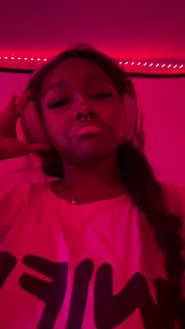 @🎀