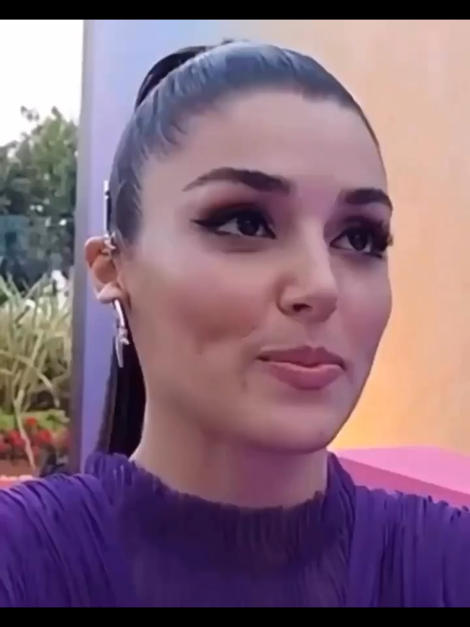 @💞Hande ercal💞