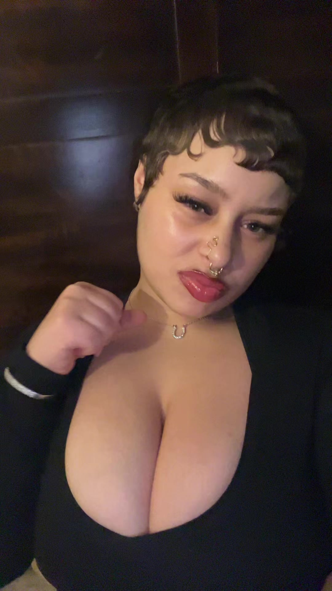 @nana
