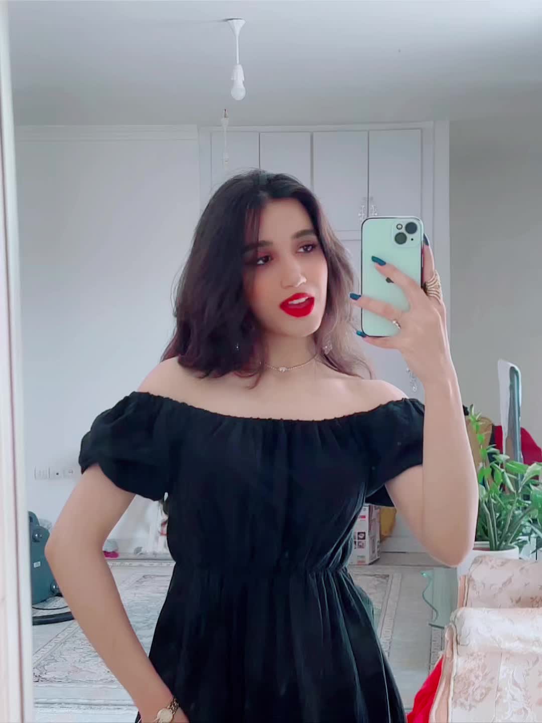 @neginmahmoudi1