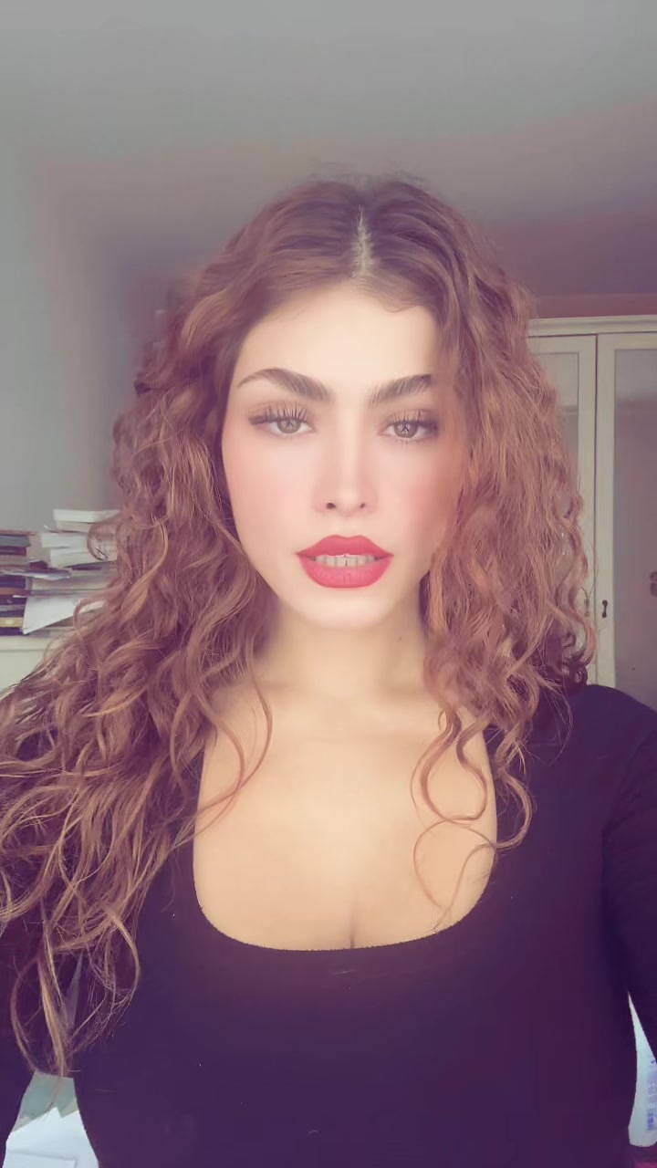 @𝑨𝒓𝒊𝒂𝒏𝒏𝒂