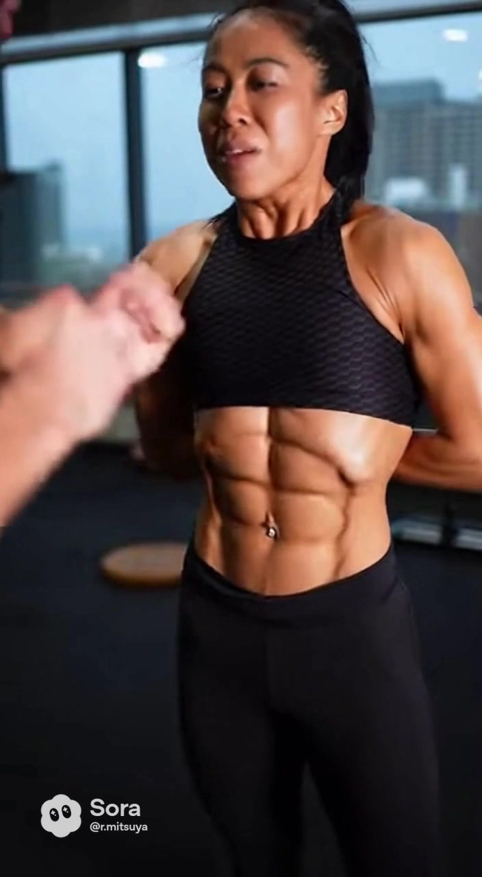 @Female abdominal muscles