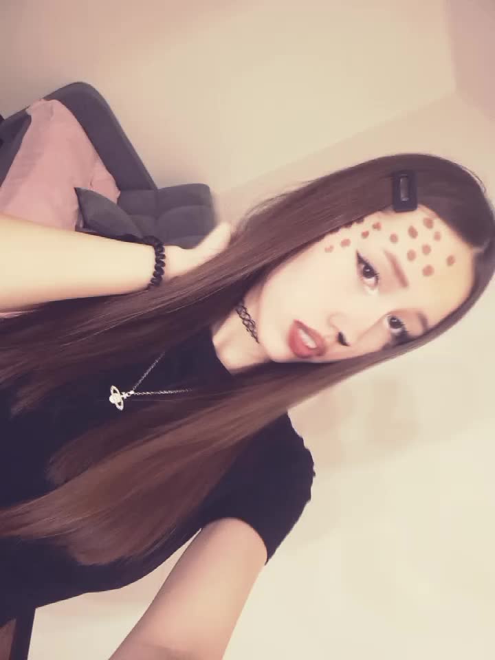 @.・𝑓𝑎𝑖𝑙𝑦_𝑓𝑙𝑜𝑜𝑑・゜