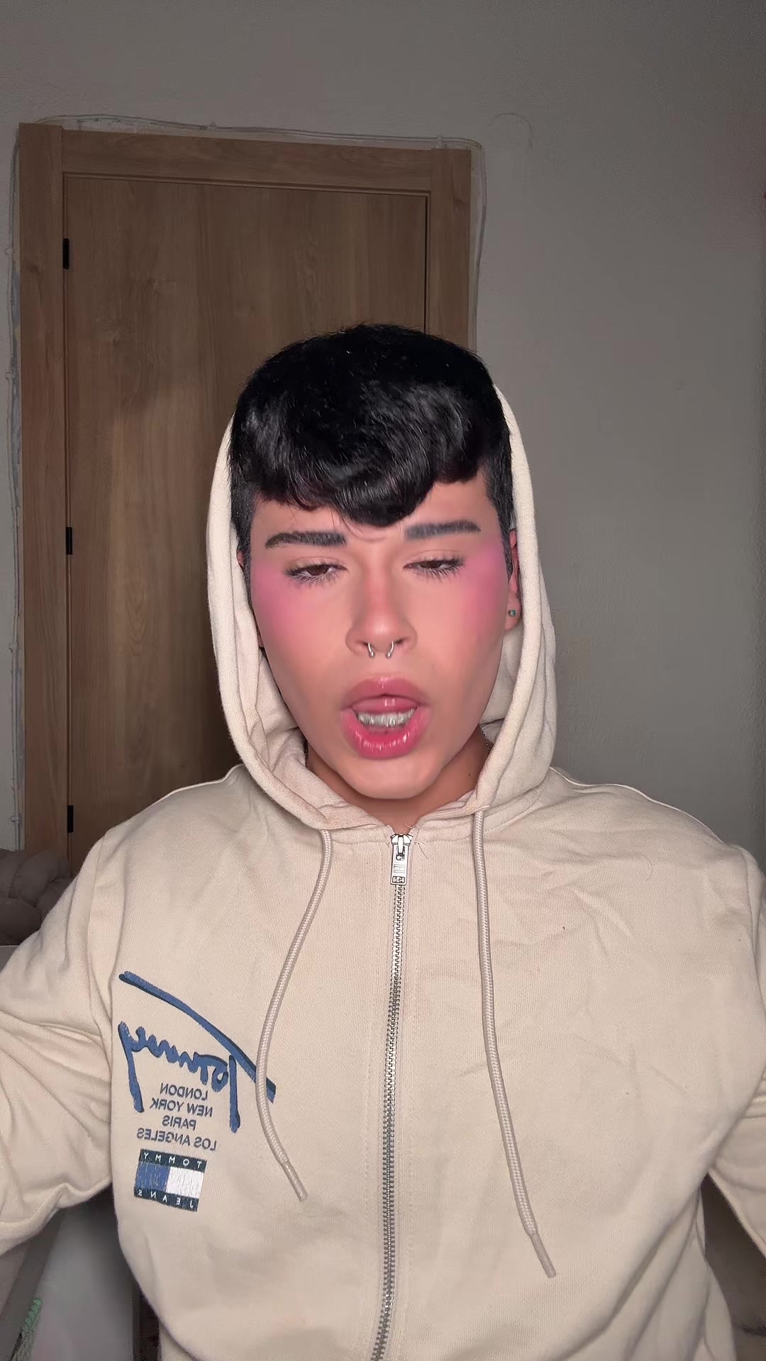 @𝐚𝐥𝐛𝐞𝐫𝐭𝐨 𝐦𝐚𝐫𝐭𝐢𝐧🦦