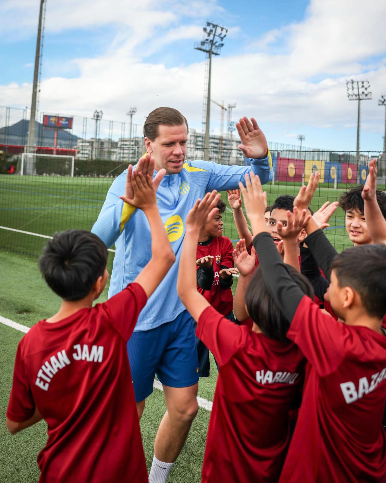 @Bar&ccedil;a Academy Manila