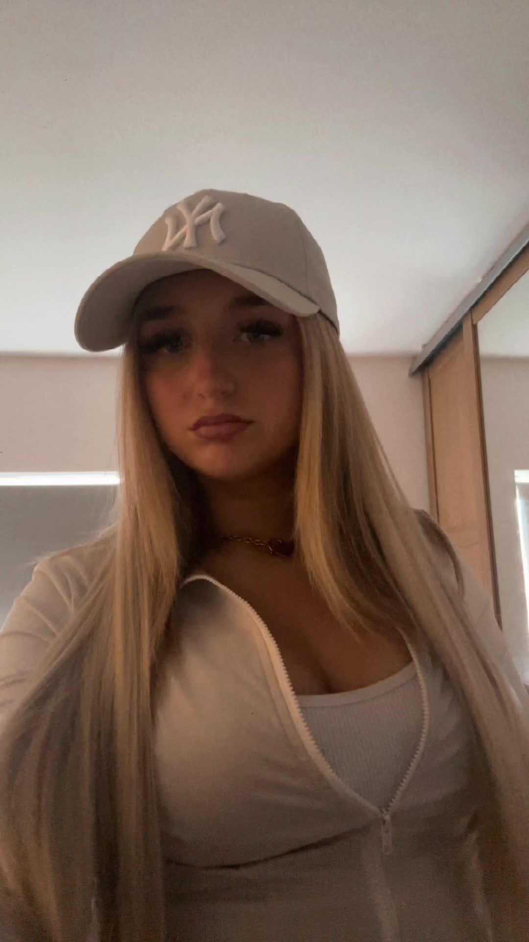 @scarletttyrrellx