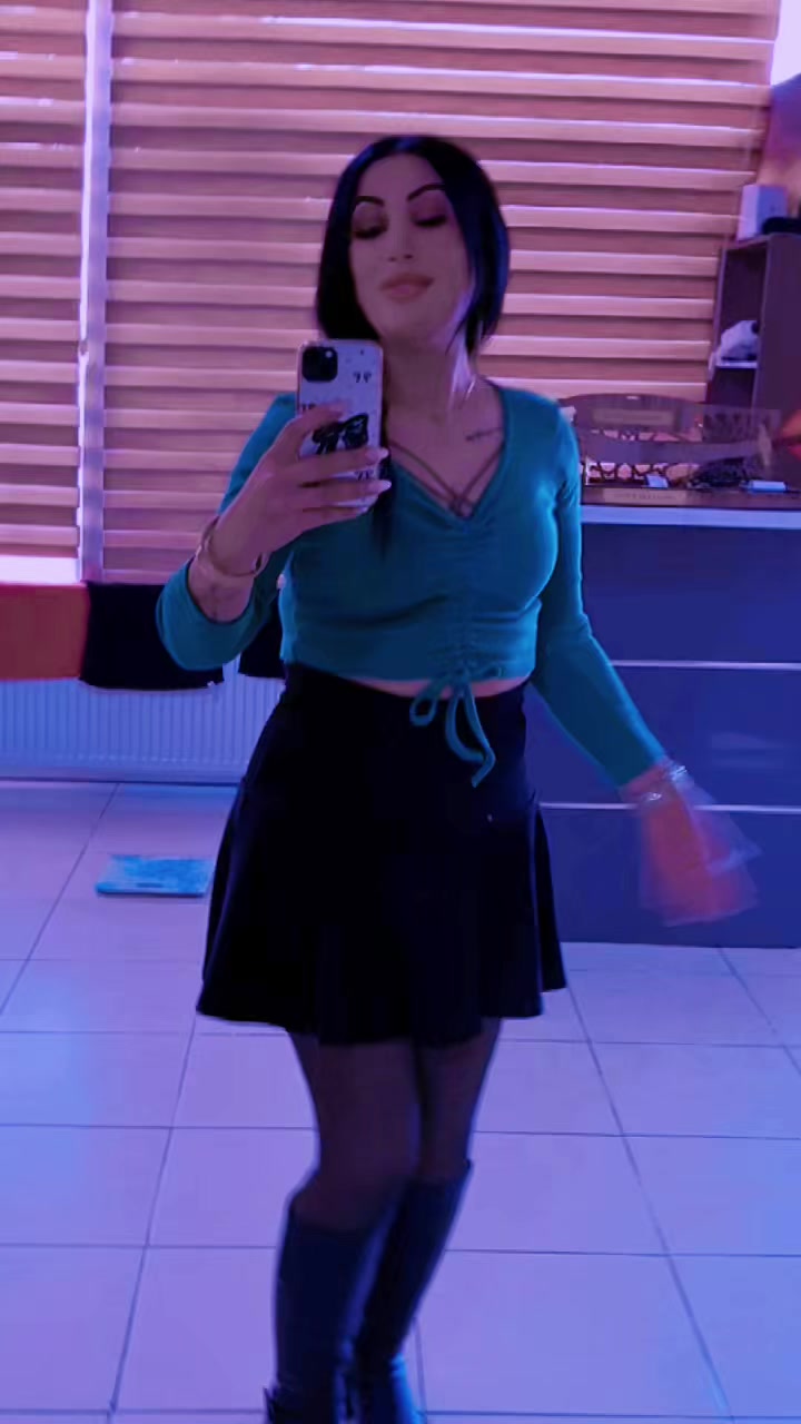 @Elif KARAASLAN