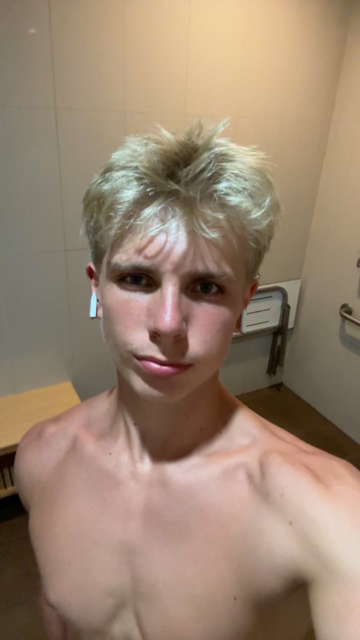 @danehowarth