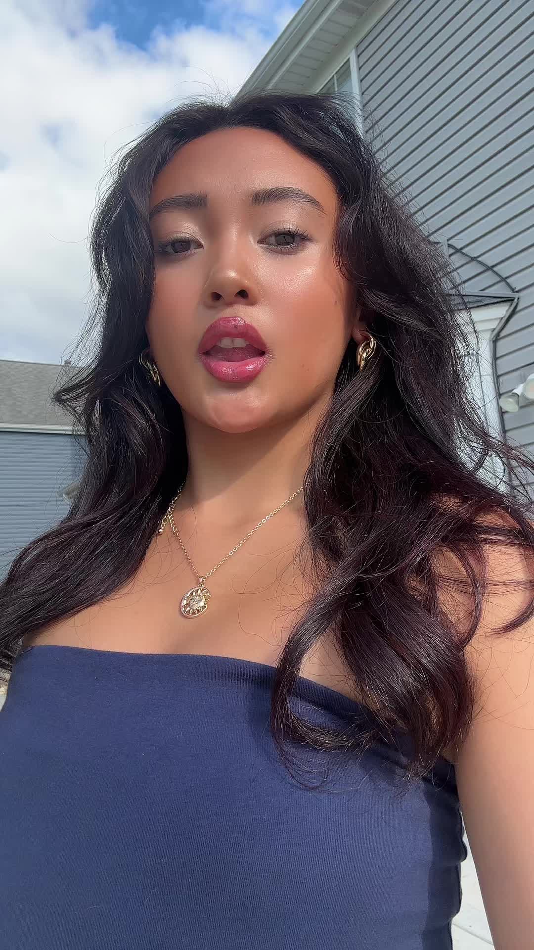 @yannyorlaurenl