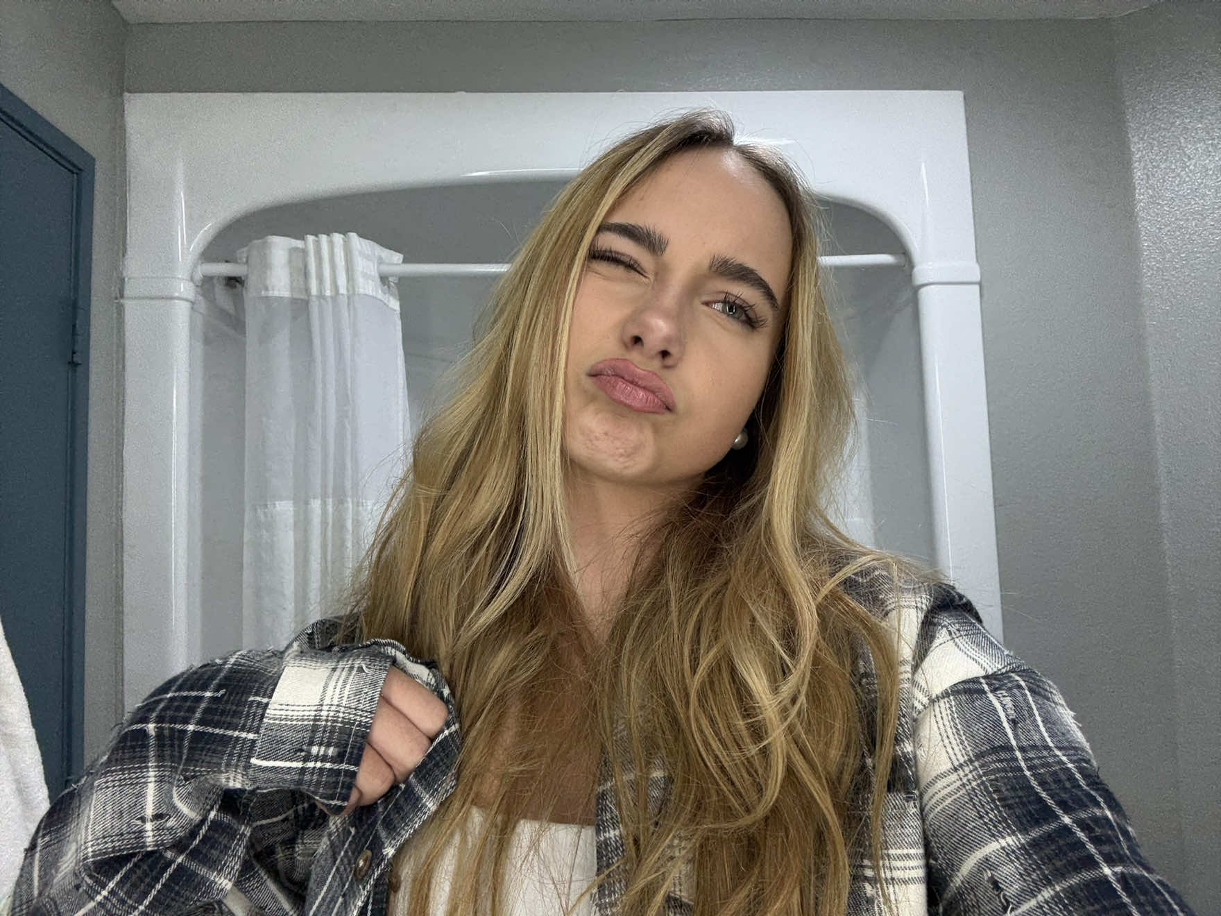 @zoeymar_isa