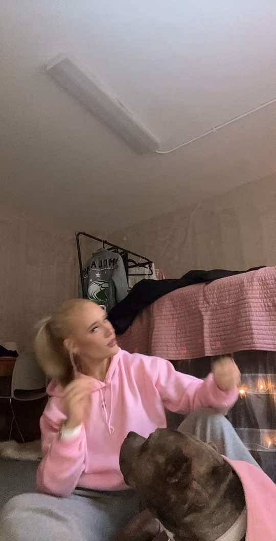 @ri 🎀