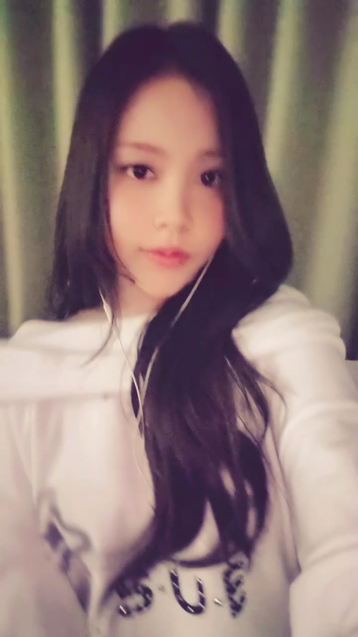 @Hearts2Hearts