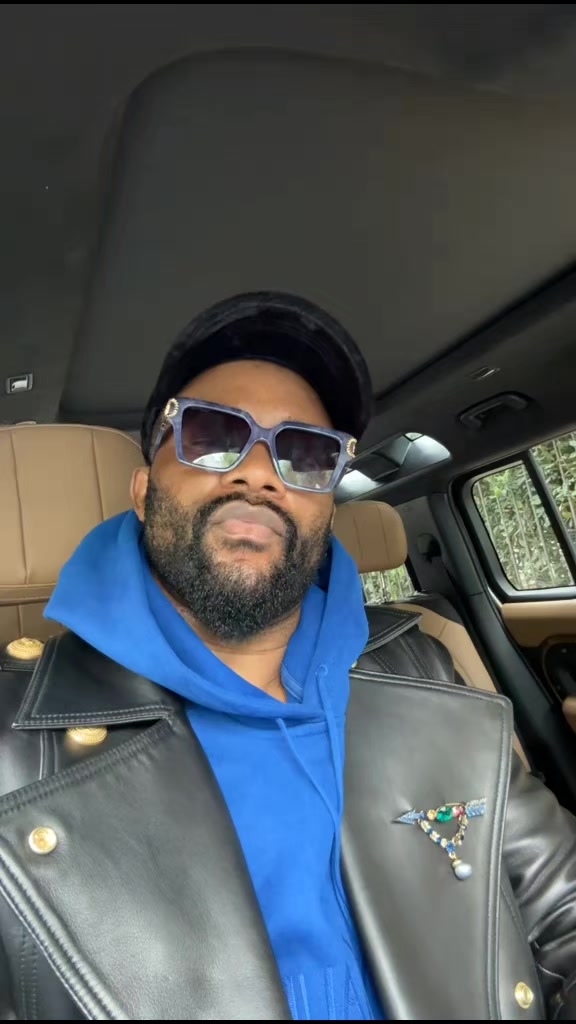 @FALLY_IPUPA_01