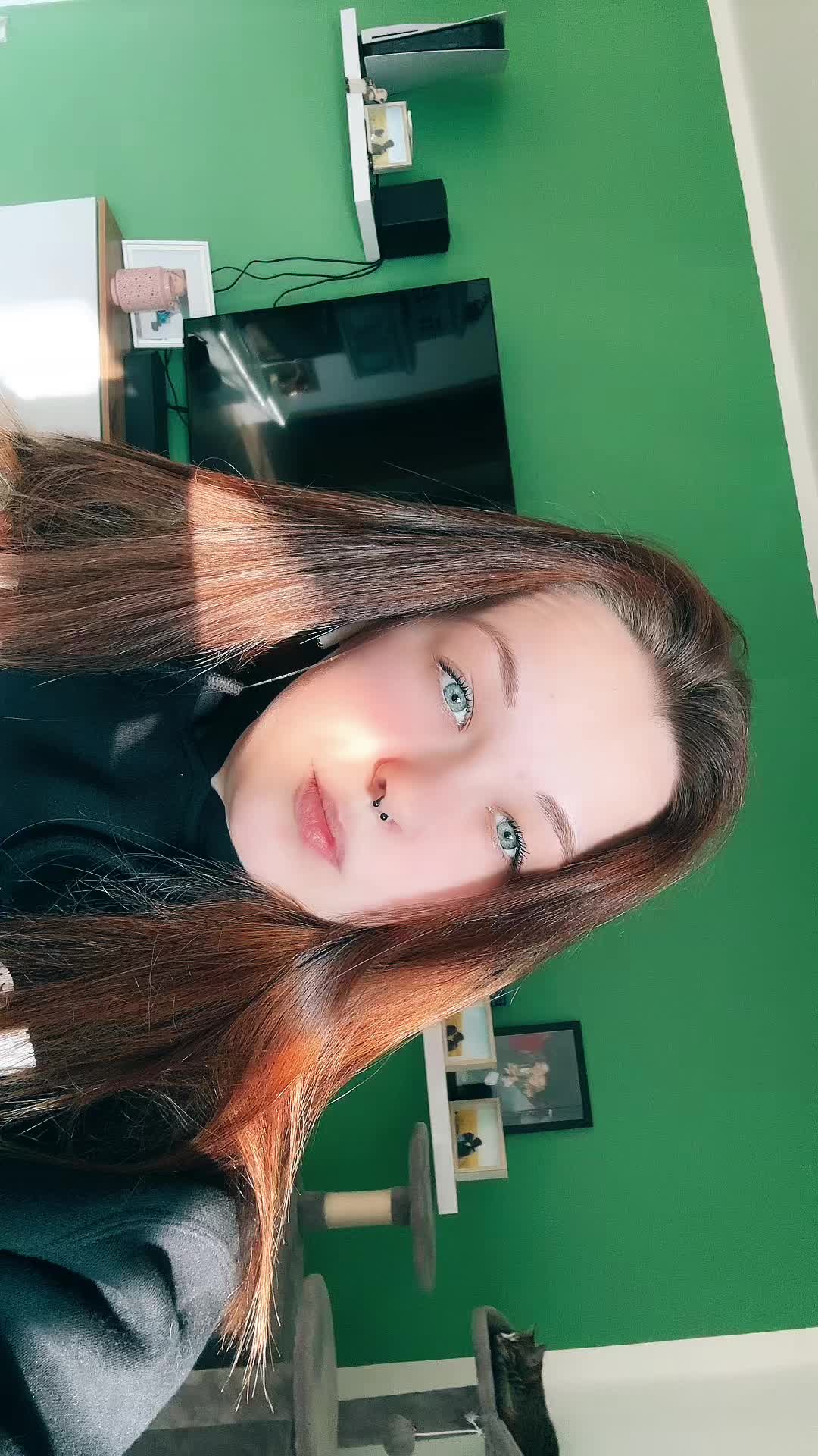 @𝐚𝐧𝐠𝐞𝐥𝐢𝐧𝐚🫧