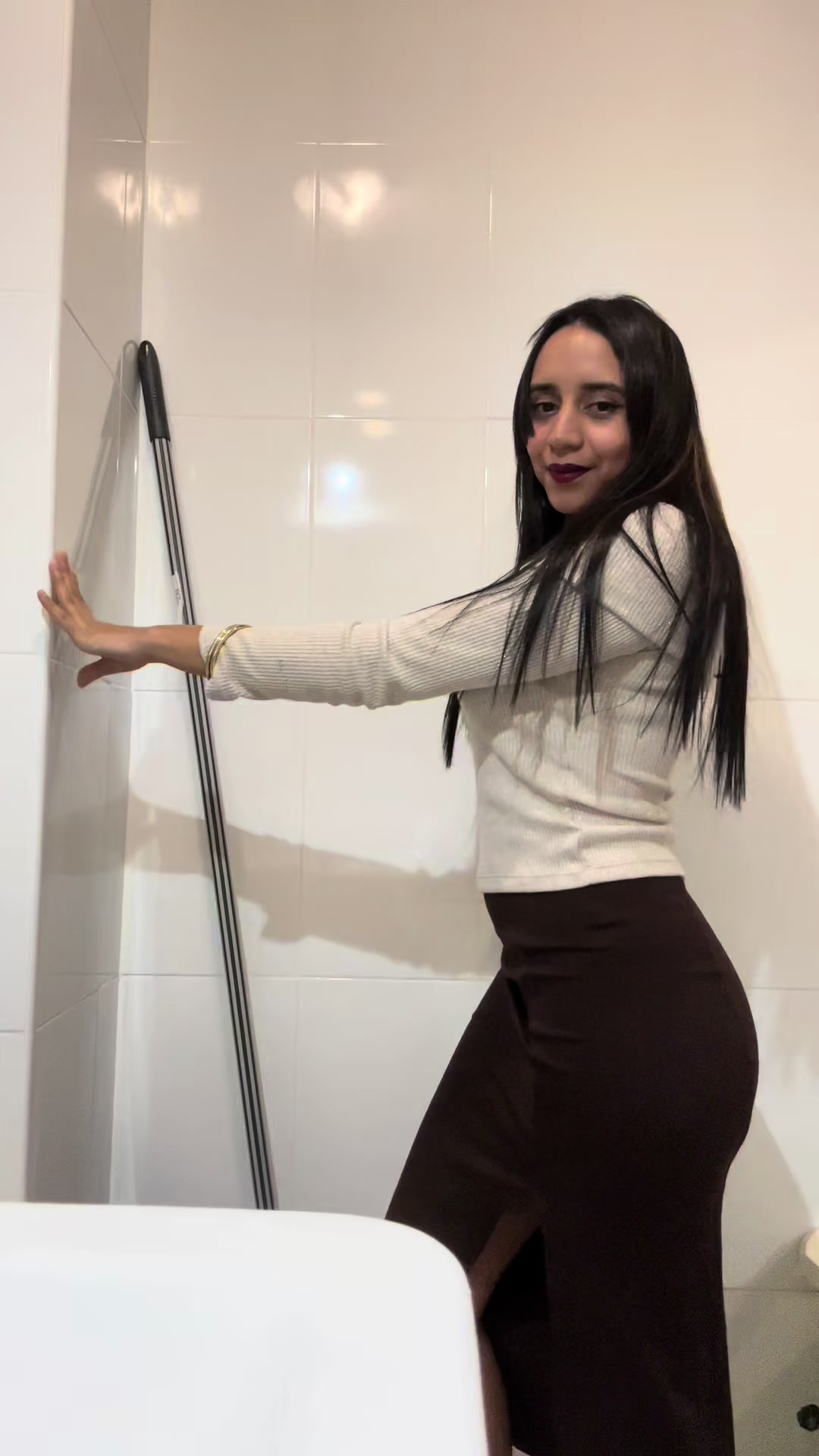 @cleo23