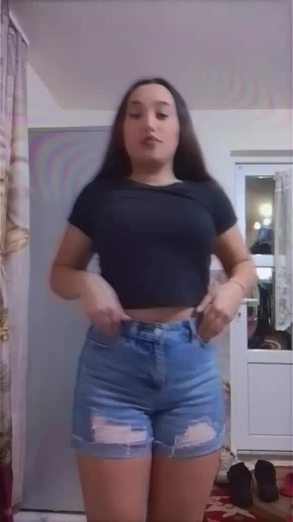 @Elena ella