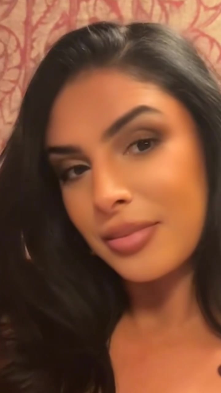 @Zohra_Sohane