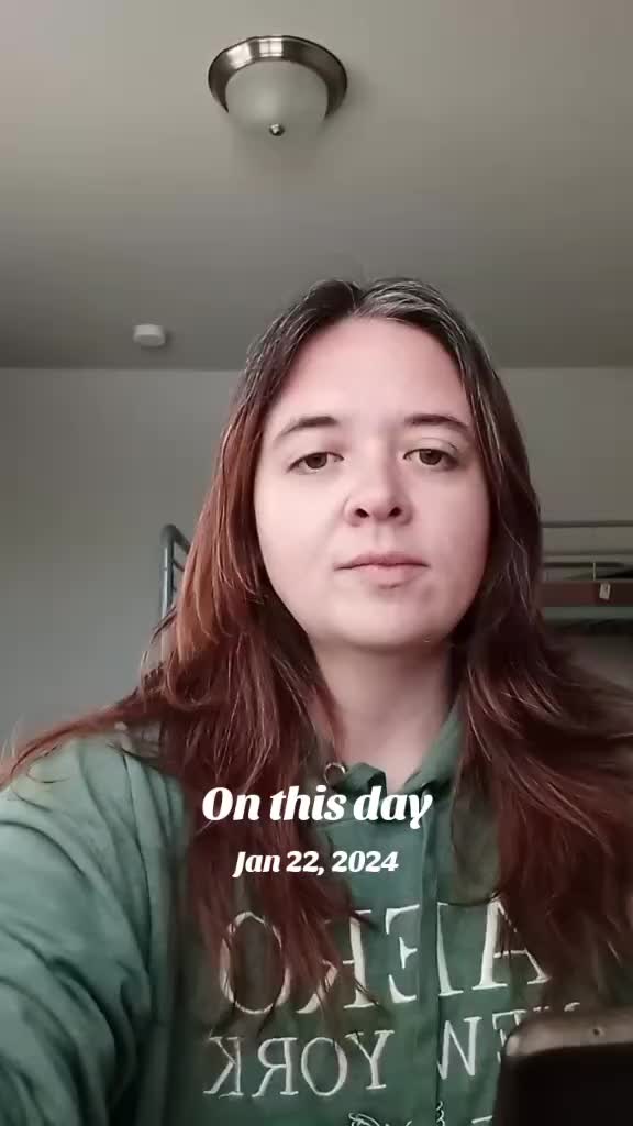 @Jasmine🌈🦋✨