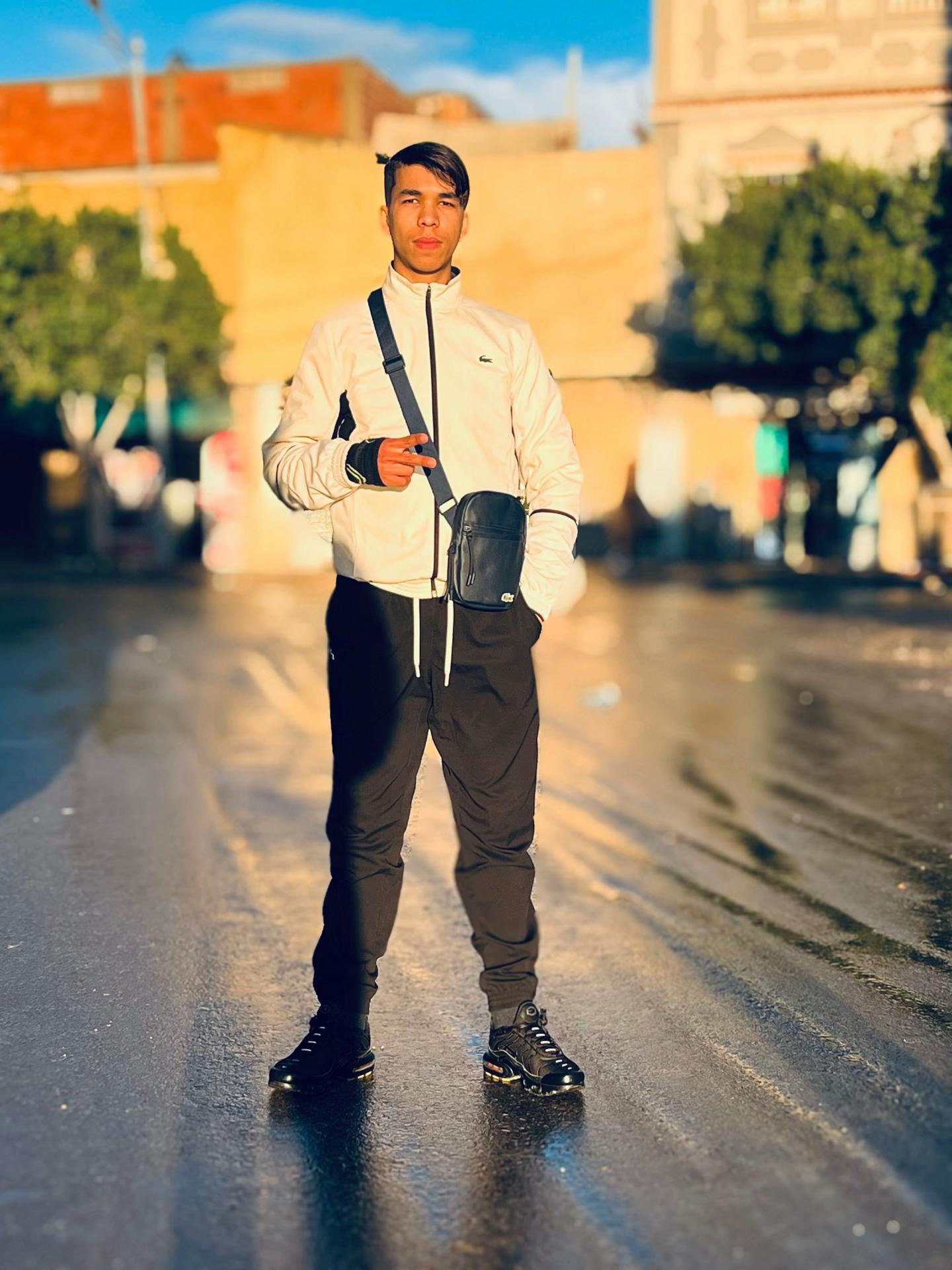 @Abdou Sizar