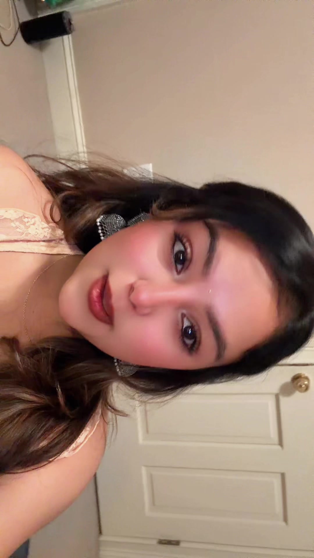 @Priyaska🌸💫