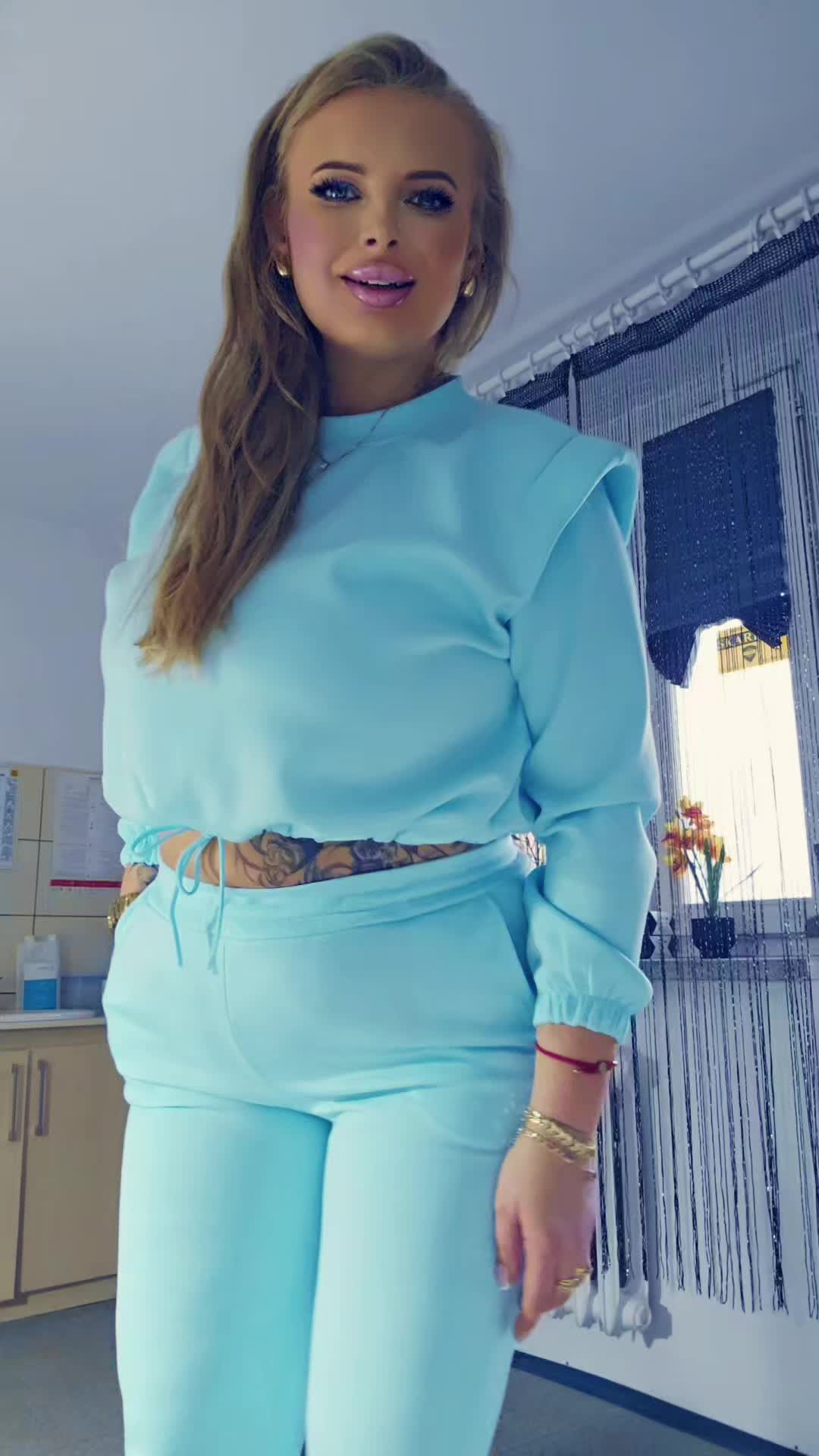 @Niegrzeczna