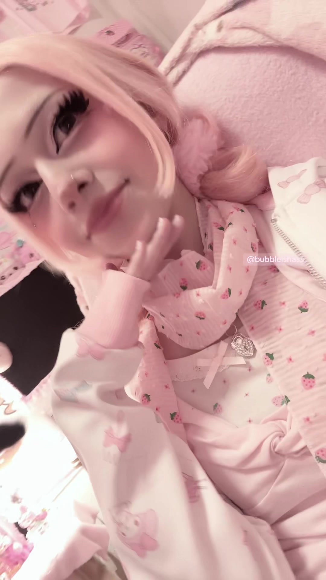@yumi 🎀🐈&zwj;⬛